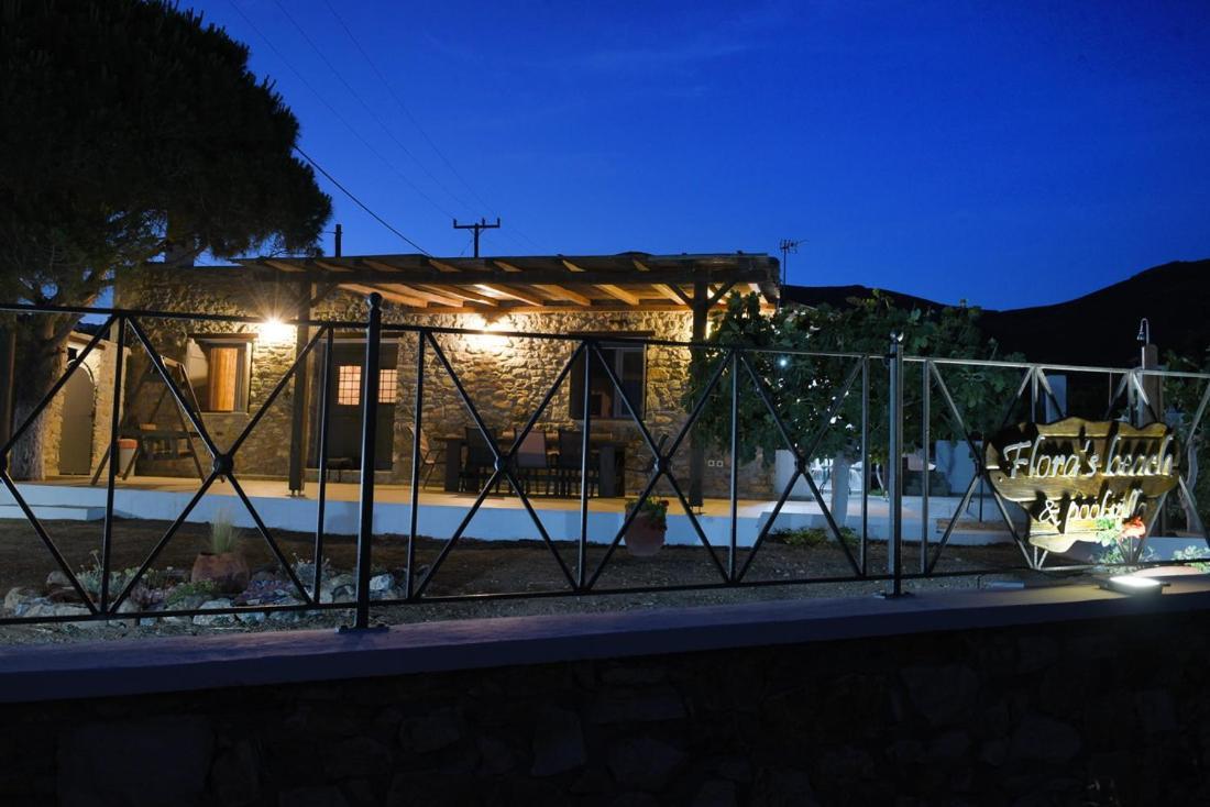 Flora'S Beach And Pool Villa In Syros Liaropá Εξωτερικό φωτογραφία